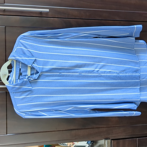 Shirt - Picture 1 of 4